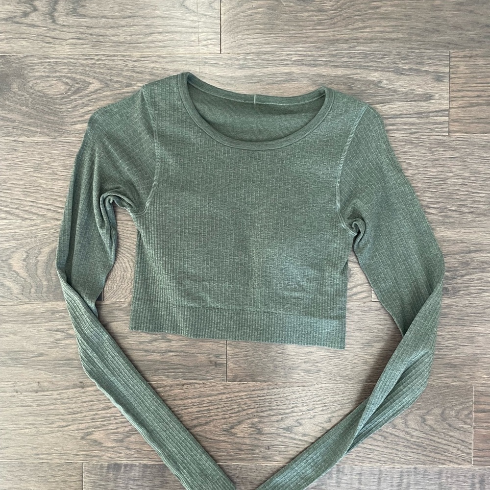 Green Long Sleeve Ribbed Top